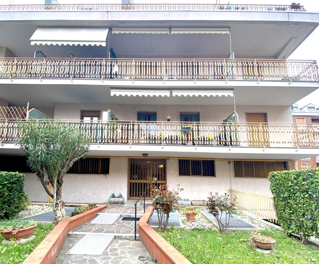 ברסו Monolocale Con Terrazzo Alle Porte Di Milano מראה חיצוני תמונה